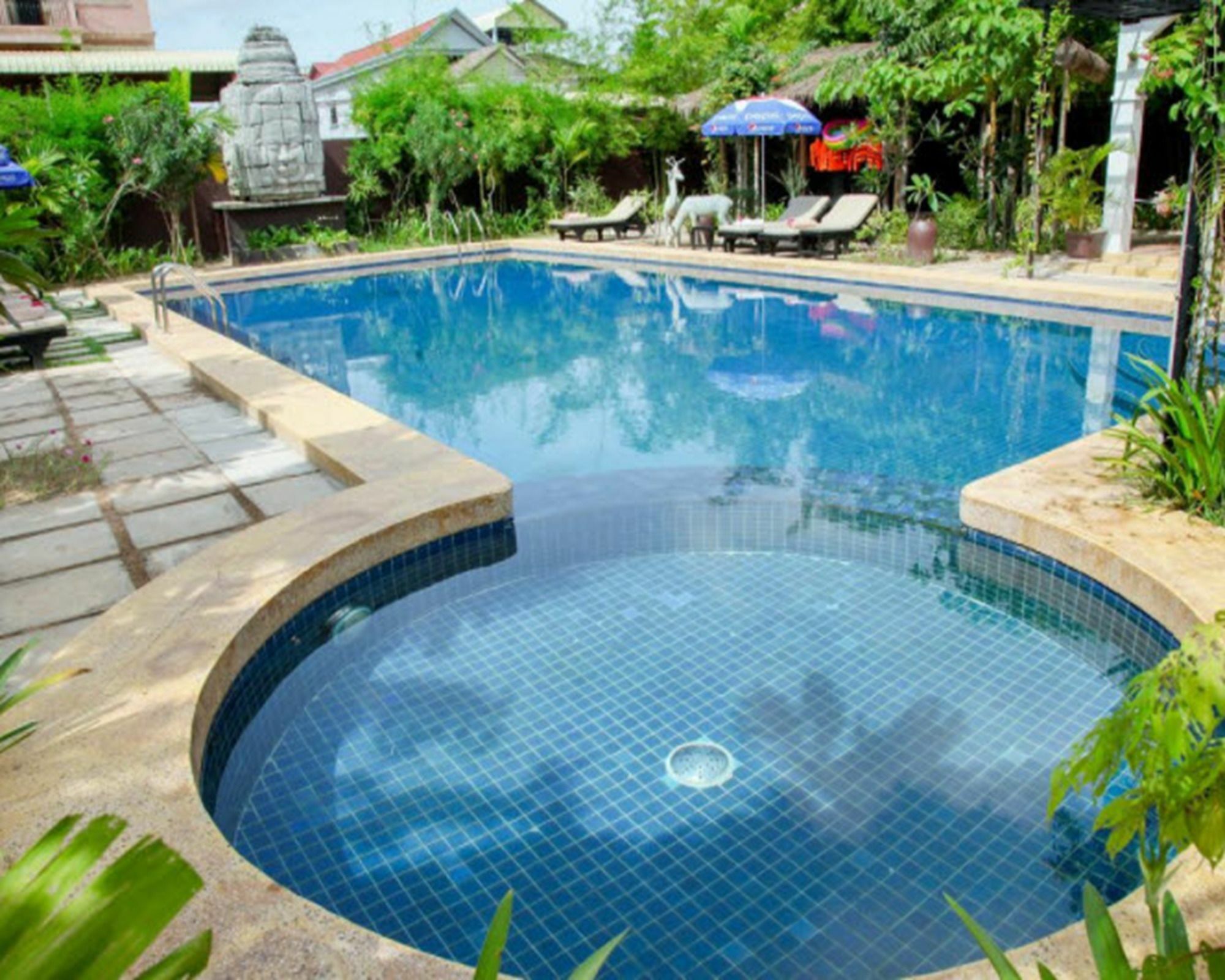 Lotus Lodge Siem Reap Exterior photo